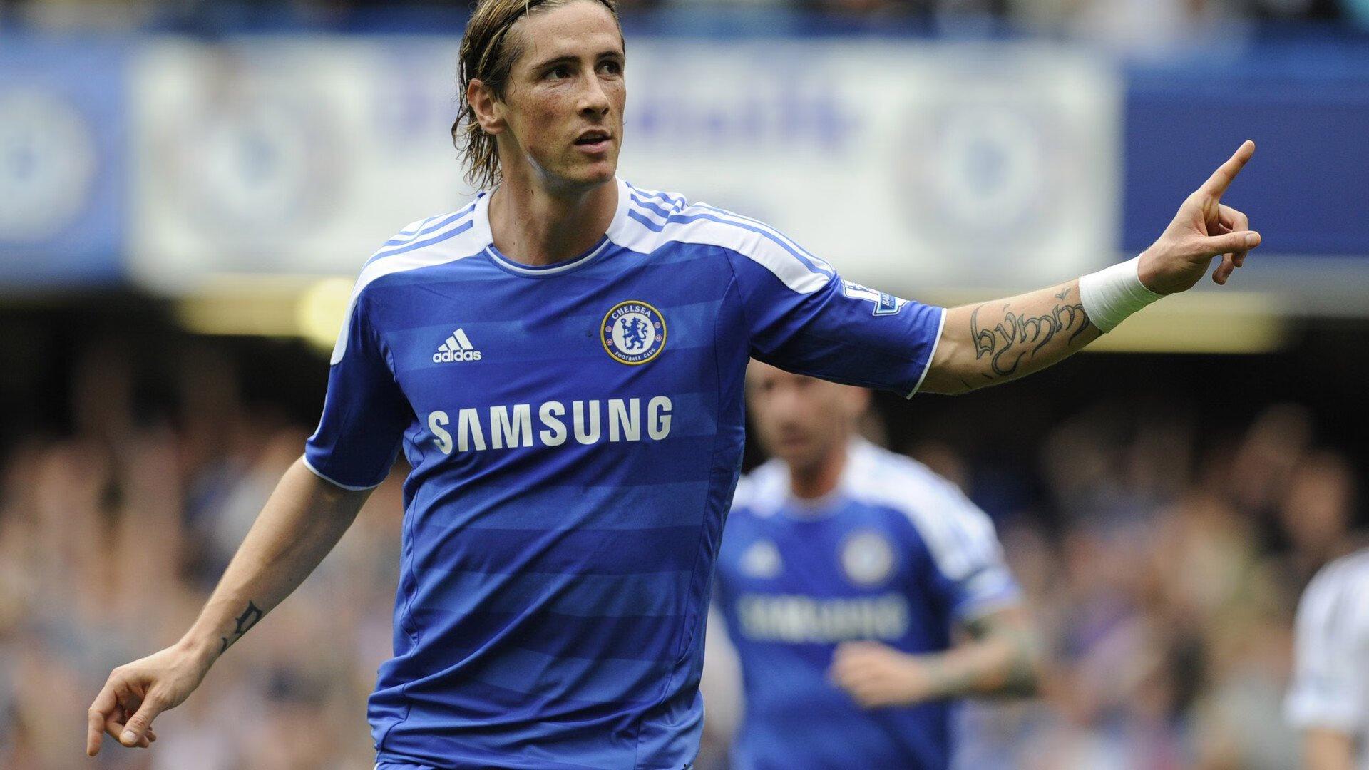 孔帕尼农民联赛言论引争议，英超德甲转会市场暗流涌动